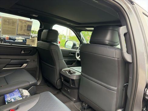 Used 2026 Toyota Sequoia 4WD image 19