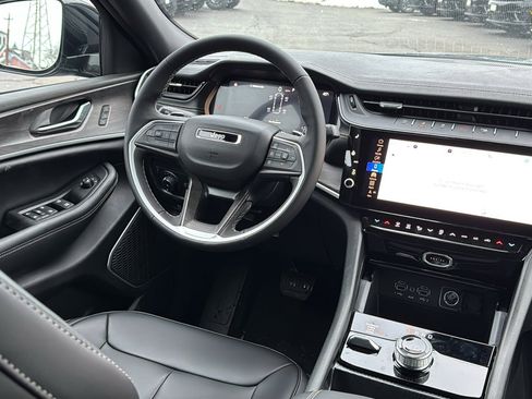 New 2026 Jeep Grand Cherokee L Limited image 17