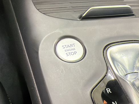 Used 2021 INFINITI QX50 Luxe w/ Appearance Package image 25