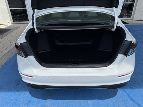 Used 2024 Honda Accord Touring image 30