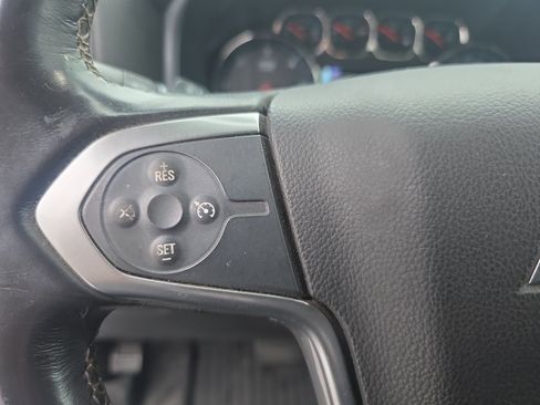 Used 2018 Chevrolet Silverado 1500 LT w/ All Star Edition image 19