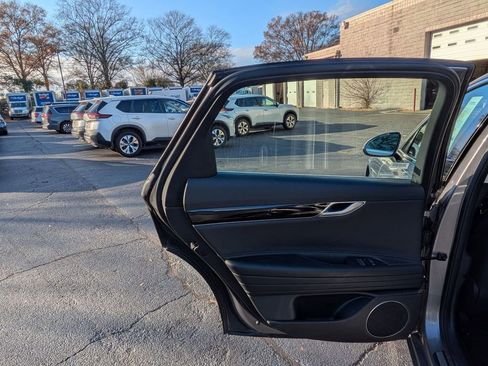 Used 2023 Genesis G80 2.5T image 25