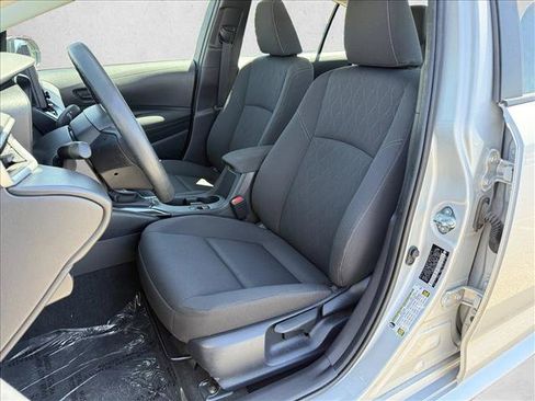 Used 2025 Toyota Corolla LE FWD image 11