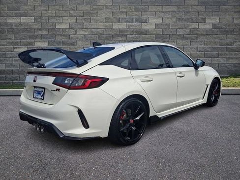 Used 2025 Honda Civic Type R image 6