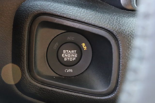 Used 2025 Jeep Wrangler Unlimited Sport AWD/4WD image 30