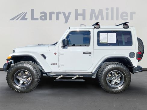 Used 2019 Jeep Wrangler Rubicon image 2