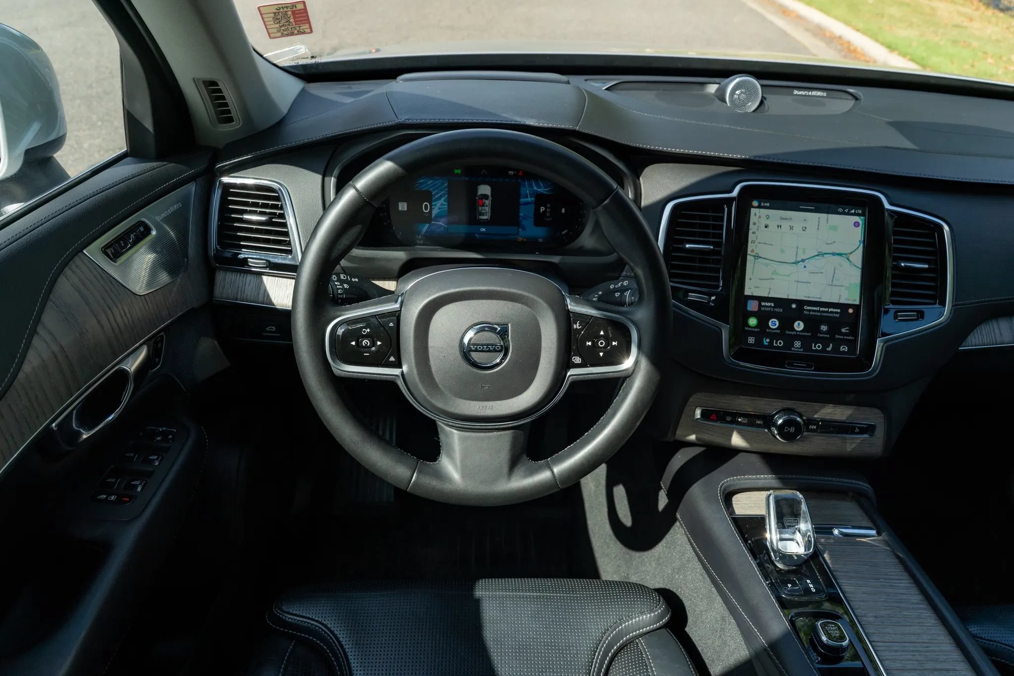 Used 2023 Volvo XC90 B6 Ultimate AWD/4WD image 18