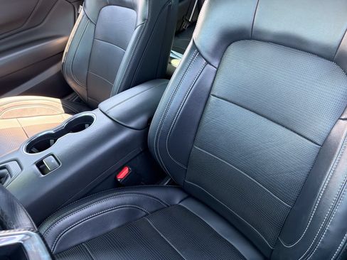 Certified 2025 Ford Mustang GT Premium RWD image 15