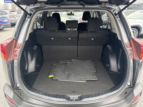 Used 2014 Toyota RAV4 LE image 16