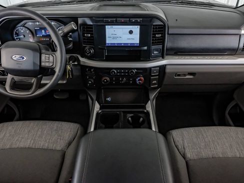 Used 2023 Ford F350 4x4 Crew Cab Super Duty image 13