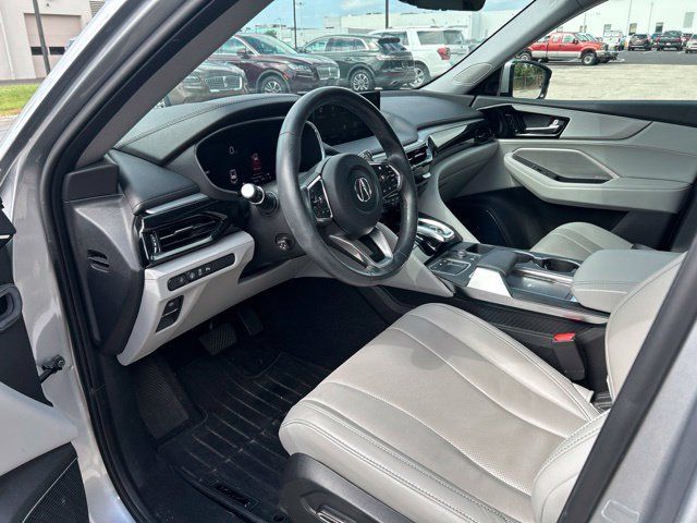 Used 2024 Acura MDX w/ Technology Package AWD/4WD image 4