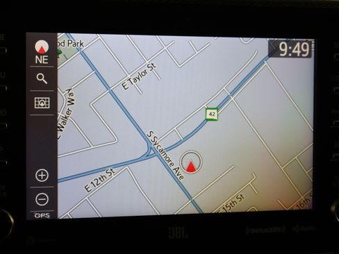 Used 2021 Toyota Highlander XSE image 27