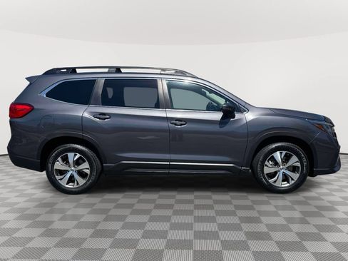 Used 2023 Subaru Ascent Premium w/ Convenience Package AWD/4WD image 9