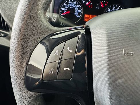 Used 2022 RAM ProMaster City Tradesman FWD image 10
