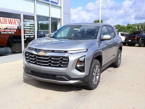 New 2026 Chevrolet Equinox LT AWD/4WD image 6