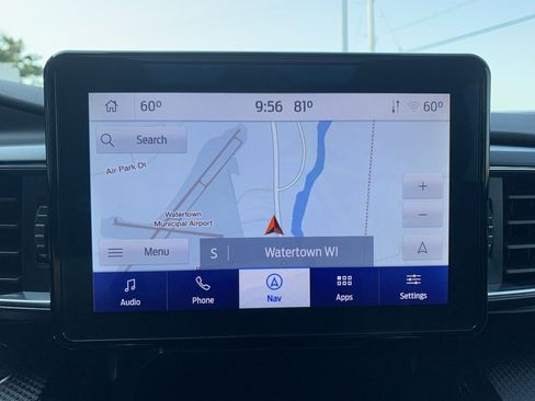 Used 2022 Ford Explorer ST-Line w/ Class IV Trailer Tow Package image 17