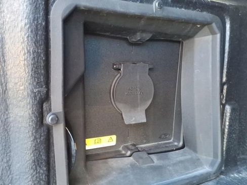 Used 2023 Ford F150 XLT w/ Equipment Group 302A High image 16