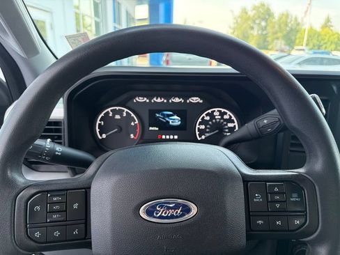 Used 2025 Ford F350 XLT AWD/4WD image 11
