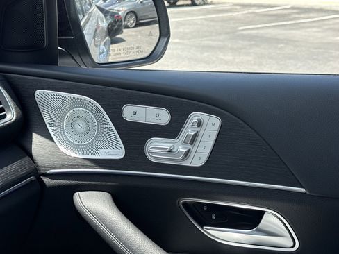 New 2026 Mercedes-Benz GLS 450 4MATIC image 36