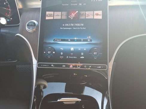 Certified 2026 Mercedes-Benz GLC 300 4MATIC image 23