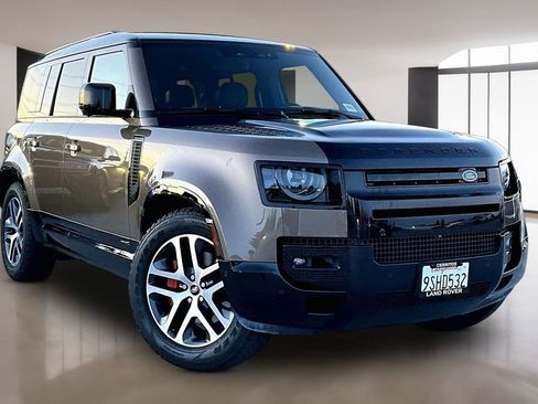 Certified 2025 Land Rover Defender 110 X image 3