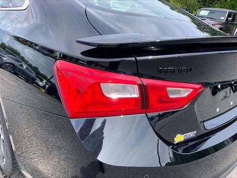 Used 2024 Chevrolet Malibu RS FWD image 30