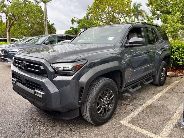 Used 2025 Toyota 4Runner SR5 RWD image 2