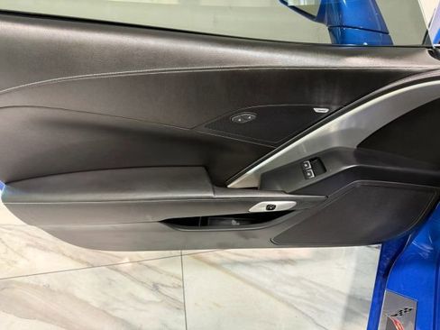Used 2019 Chevrolet Corvette Stingray Coupe w/ Battery Protection Package RWD image 21