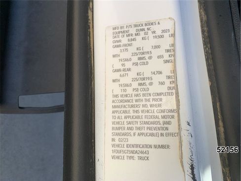 Used 2022 Ford F550 2WD Regular Cab Super Duty image 16