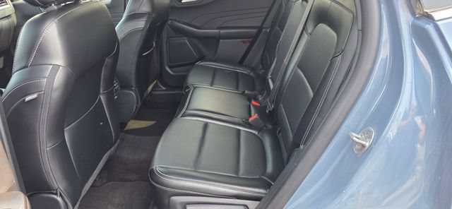 Used 2024 Ford Escape Platinum AWD/4WD image 11