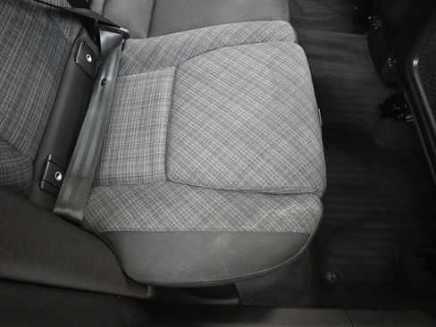 Certified 2023 Volvo XC60 B5 Core image 16