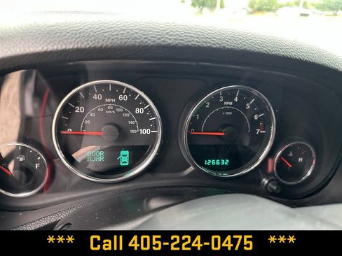 Used 2013 Jeep Wrangler Unlimited Rubicon w/ Connectivity Group AWD/4WD image 23