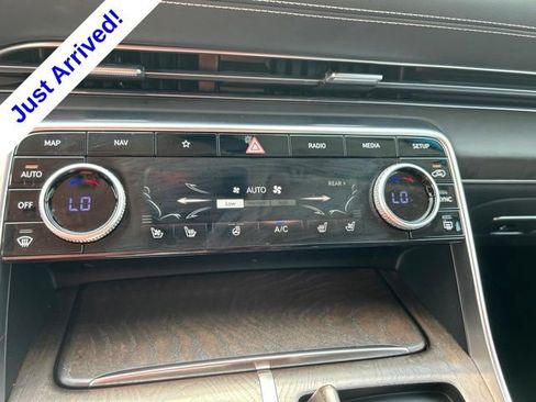 Used 2023 Genesis GV80 2.5T w/ Advanced Package AWD/4WD image 27