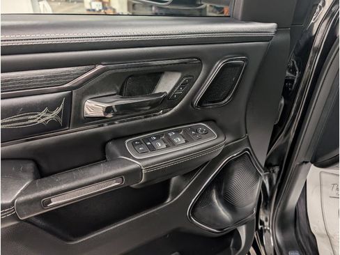 Used 2022 RAM 1500 Limited AWD/4WD image 10