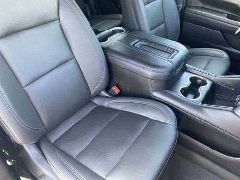 Used 2023 Chevrolet Tahoe Z71 image 31