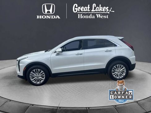 Used 2024 Cadillac XT4 Luxury w/ Cold Weather Package AWD/4WD image 14