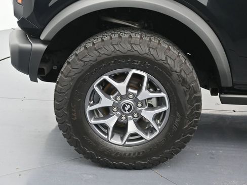 Certified 2025 Ford Bronco Badlands AWD/4WD image 9