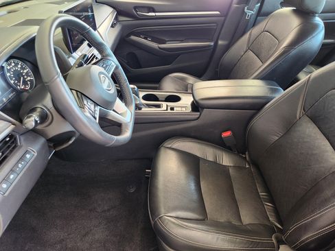 Used 2023 Nissan Altima 2.5 SL FWD image 13