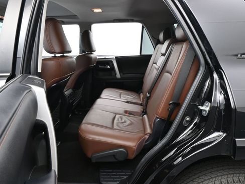 Used 2024 Toyota 4Runner Limited AWD/4WD image 33