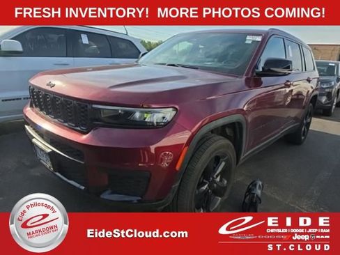 Used 2023 Jeep Grand Cherokee L Laredo AWD/4WD image 1