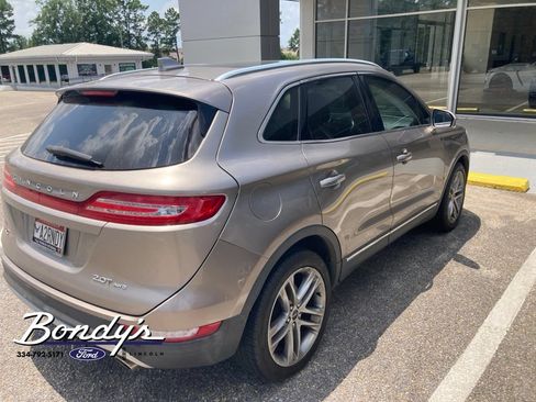 Used 2018 Lincoln MKC Reserve w/ Lincoln MKC Climate Package AWD/4WD image 5