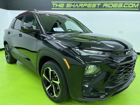 Used 2022 Chevrolet TrailBlazer RS AWD/4WD image 2