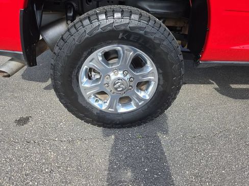 Used 2024 RAM 2500 Big Horn w/ Safety Group AWD/4WD image 19