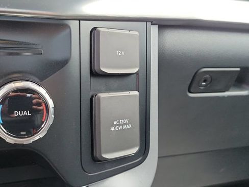 Used 2023 Ford F150 Lariat RWD image 28