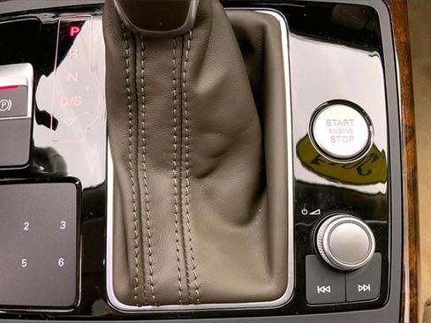 Used 2017 Audi A6 3.0T Prestige w/ Prestige Package image 32