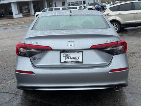 Used 2023 Honda Civic Sport image 8