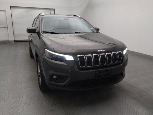 Used 2019 Jeep Cherokee Latitude Plus image 14