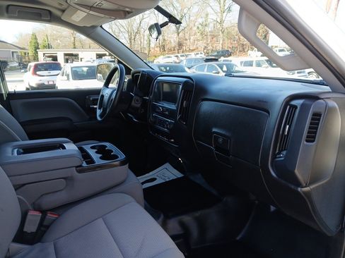 Used 2019 Chevrolet Silverado 1500 W/T image 19