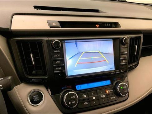 Used 2017 Toyota RAV4 Platinum image 17