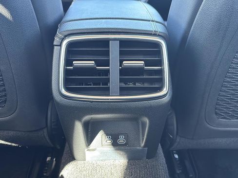 Certified 2026 Genesis G70 2.5T image 40